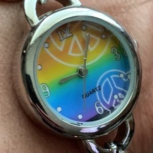 Cute watch ☮️
